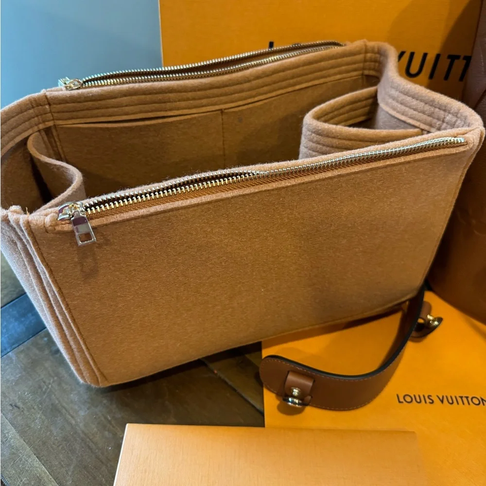 Louis Vuitton Emprente Neverful MM with box and insert - Picture 2 of 11
